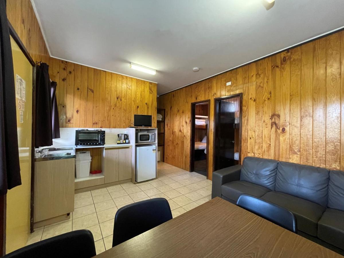 Southern Cross Motor Inn Беридейл Екстериор снимка