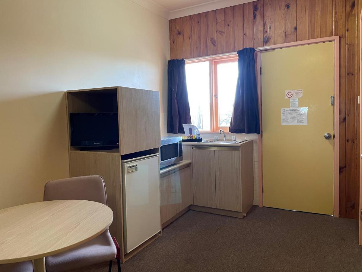 Southern Cross Motor Inn Беридейл Екстериор снимка
