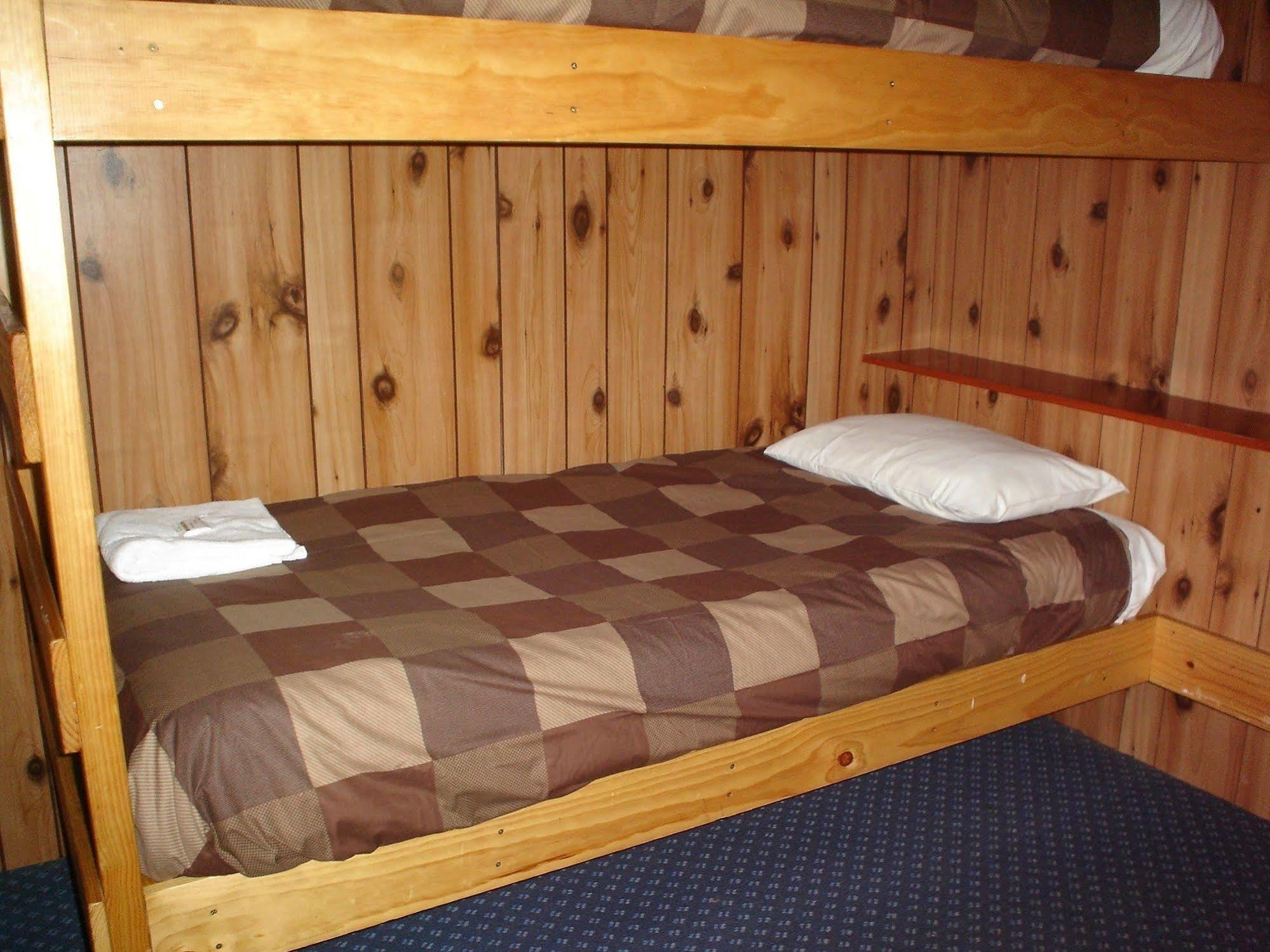 Southern Cross Motor Inn Беридейл Екстериор снимка